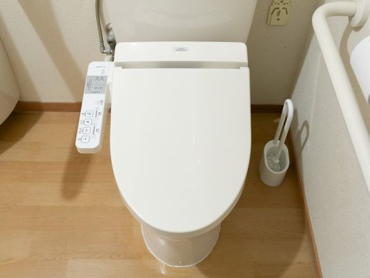 笑顔で接するスタッフ