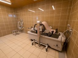 バリアフリー浴室設備