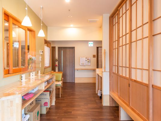 和風デザインの廊下