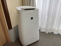 和室の空気清浄機
