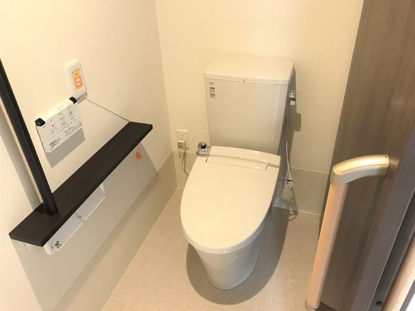 清潔なトイレの一角