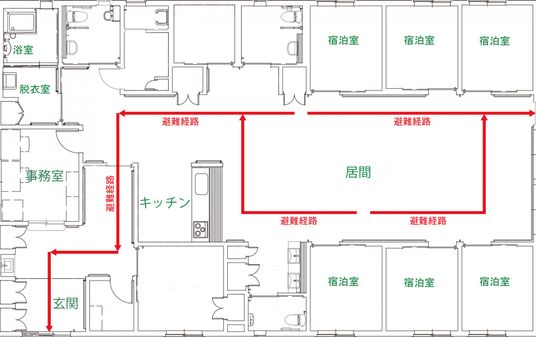 広い通路と設備の廊下