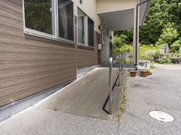 スロープがある入口