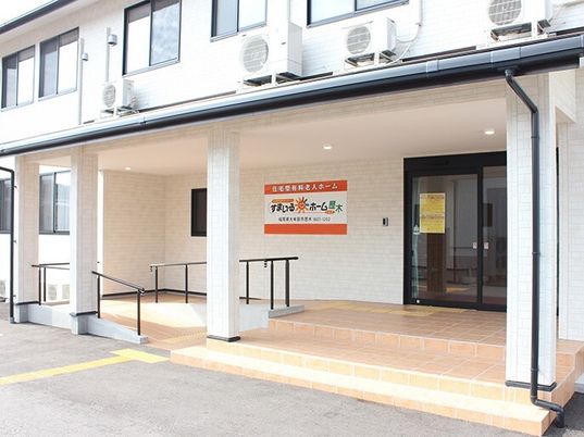 清潔感あるエントランス