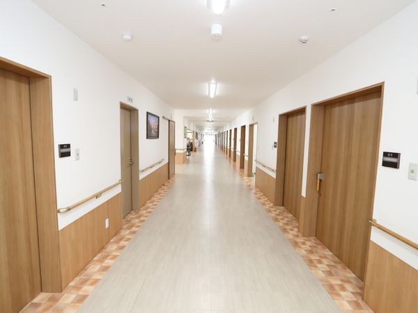 清潔感のある廊下