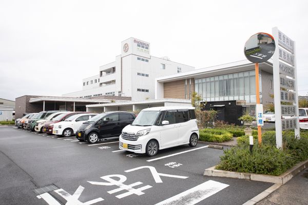 清潔感ある施設外観