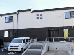 清潔感のある建物の外観