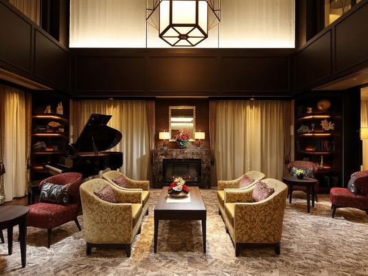 高級感あるラウンジ空間