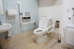 バリアフリー対応トイレ