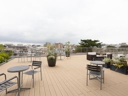 屋上テラスの景観