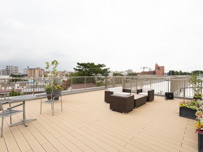 屋上テラスのくつろぎ空間