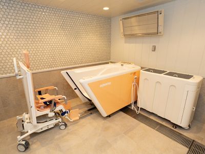 清潔な浴室設備