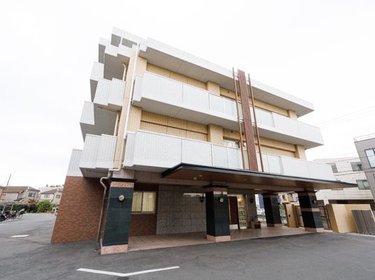清潔感のある建物外観