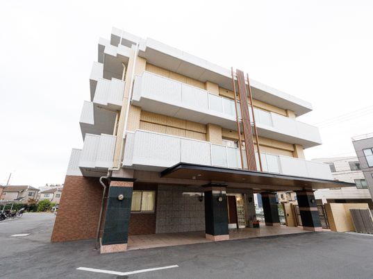 清潔感のある建物外観