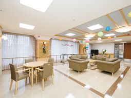 快適なラウンジ風景