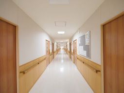 温もりのある廊下