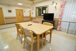 共有スペースのテーブルセット