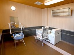 訓練用器具のある部屋