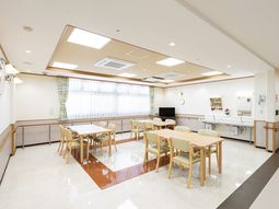清潔なダイニング空間