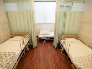 3台ベッドの居室