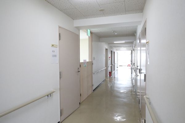 清潔な廊下の様子