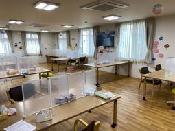 ゆったり過ごせる多目的室