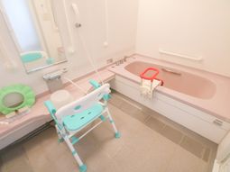 バリアフリー浴室設備