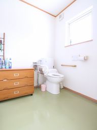 明るいトイレの様子