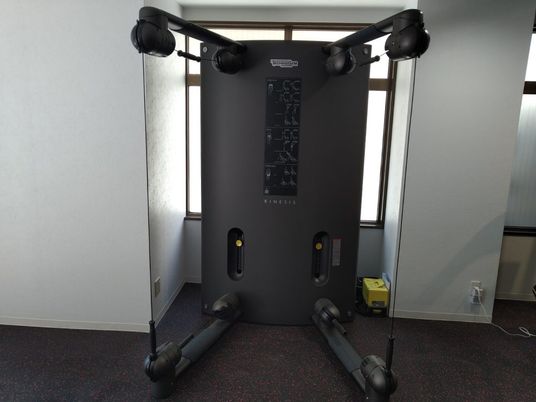 機能訓練機器と広々空間