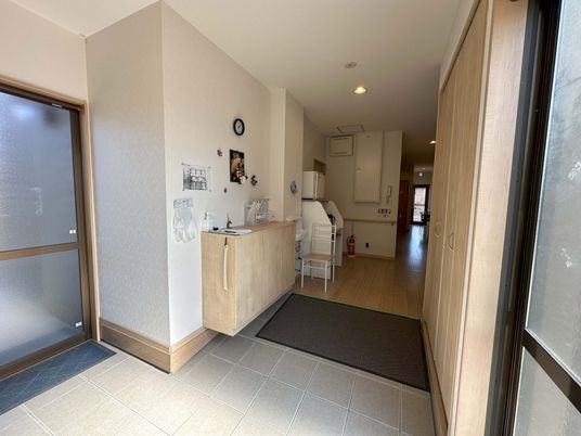 明るいエントランス