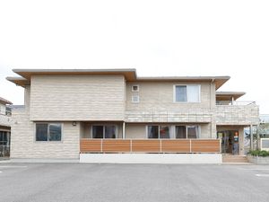 清潔感溢れる建物外観