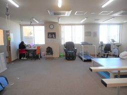トレーニング機器がある部屋