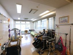 機能訓練室での日常風景