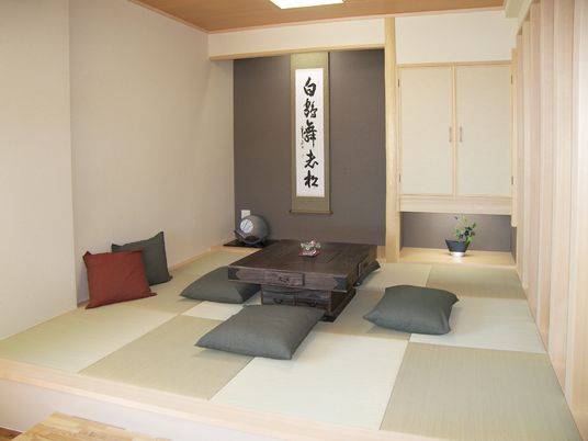 落ち着いた雰囲気の和室