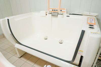 バリアフリー浴槽