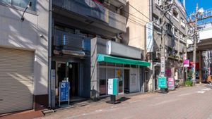 清潔感のあるエントランス