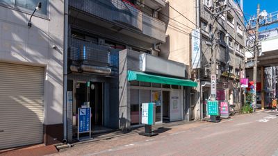 清潔感のあるエントランス