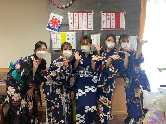浴衣姿のスタッフイメージ