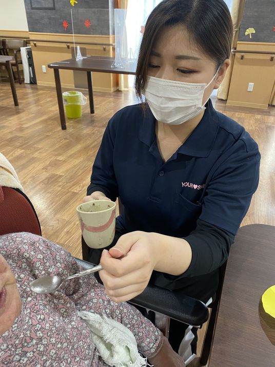介護の手助け 居室