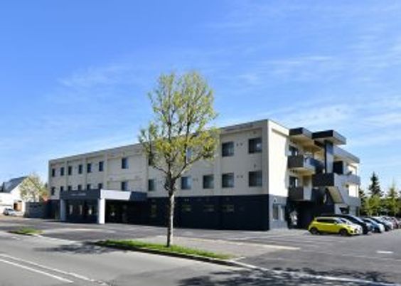 3階建ての外観