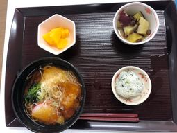 お食事セットの風景