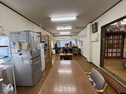 自然光が差し込む空間