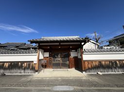 伝統的な建物の外観