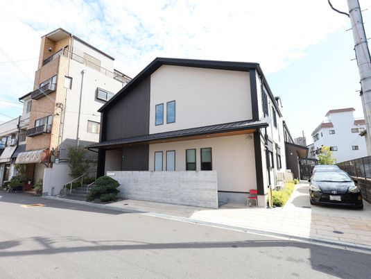 外観の建物