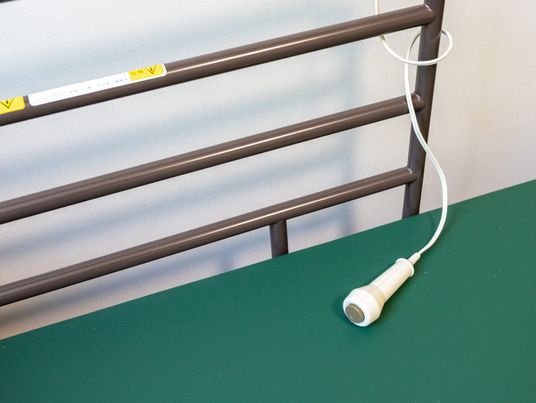 緊急時対応の呼び出し器具