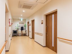 静かで安全な廊下