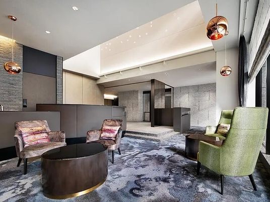 モダンな応接スペース