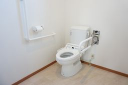 バリアフリートイレ