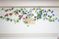 壁面の花柄装飾アート