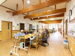 温かみのある共有スペース